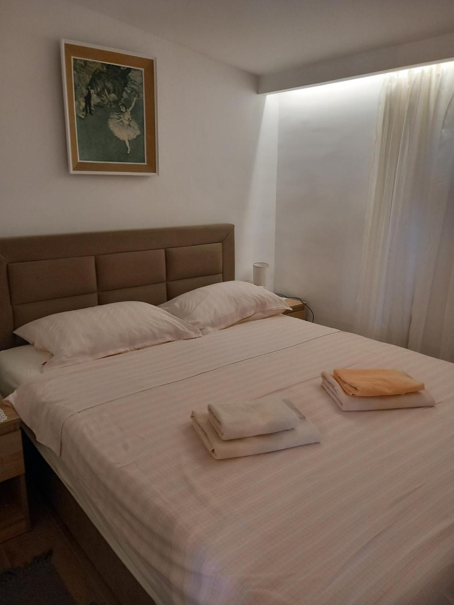Pinezići Apartments Ruzica מראה חיצוני תמונה